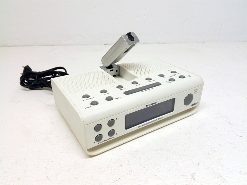 radio despertador proyector plastico 7x21x14 1u